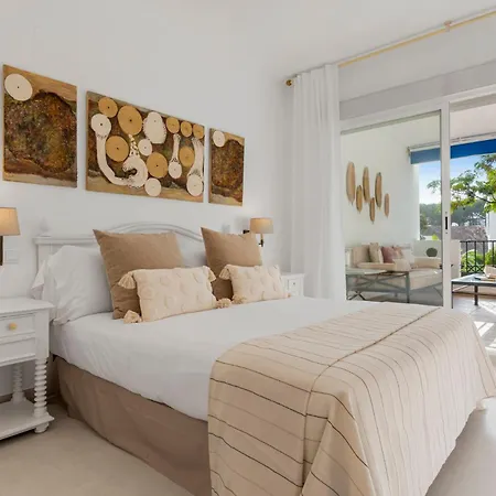 Apartment 2 Bedroom In Medina Garden Marbella